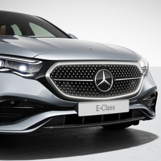 Parrilla iluminada Clase E W214 Berlina paquete amg Original Mercedes-Benz | Kühlergrill-beleuchtet-W214-AMG-K