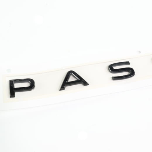 Passat embleem achterklep Passat B9 zwart origineel Volks  | 3J0853687A 041
