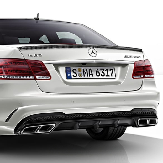 Difusor Night Package E 63 AMG y colas de escape cromadas | Clase E W212 | Original Mercedes-Benz | E-212-63-Diffusor-Edition