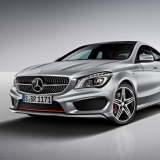 CLA 250 Sport griglia rossa inclusa modanatura CLA W117 Original Mercedes-Benz