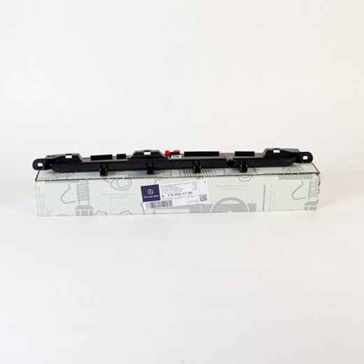 Terza luce stop | Classe A W176 | Original Mercedes-Benz | A1769061700