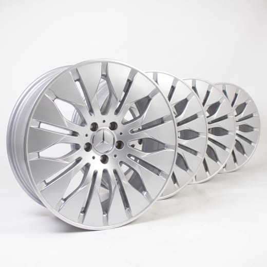 Set cerchi 17 pollici 7 doppie razze GLE W166 originale Mercedes-Benz | A16640110029765-Satz