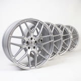 Set cerchi da 17 pollici a 10 razze GLE W166 Originale Mercedes-Benz