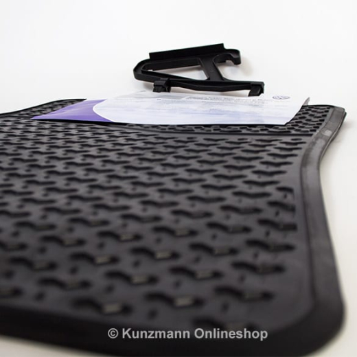 Set originale Volkswagen di tappetini in gomma up! nero, 2 pezzi per la parte anteriore | 1S1061501 041