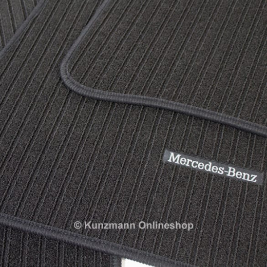 Tapis voiture Mercedes-Benz Classe C W203 | Tapis Rips origine MB | B66360215-K
