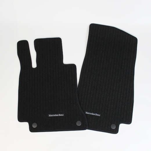 Tapis en reps avant d'origine Mercedes-Benz | Classe C W205 | A2056801048 9G32
