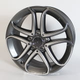 Set di cerchi originali Mercedes-Benz a 5 doppie razze CLA-Klasse W117 17 pollici