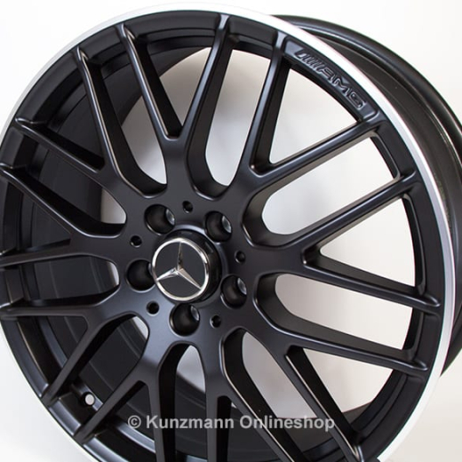 Set cerchi AMG 19 pollici Classe A W176 design a raggi incrociati A45 AMG tornito lucido nero opaco | A17640109007X71-A