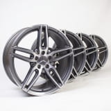 Set cerchi AMG da 19 pollici Classe E W213 a 5 doppie razze grigio titanio Original Mercedes-Benz