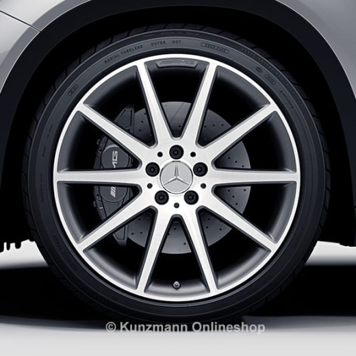 Set di cerchi AMG da 20 pollici GLA X156 tornito lucido grigio Himalaya Original Mercedes-Benz | A15640104027X21-Satz