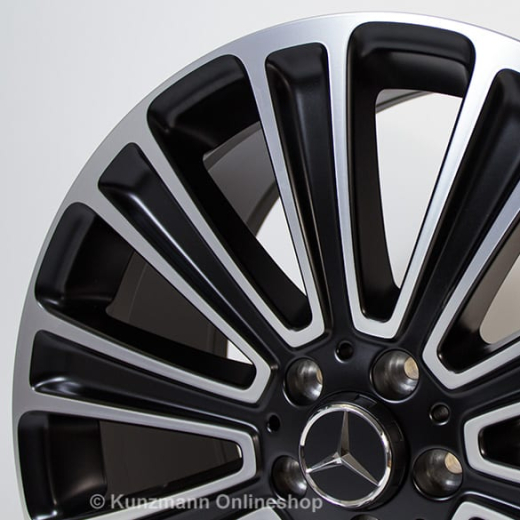 Set di cerchi da 20 pollici 10 razze nero opaco GLE W166 Original Mercedes-Benz | A16640116007X36-Satz
