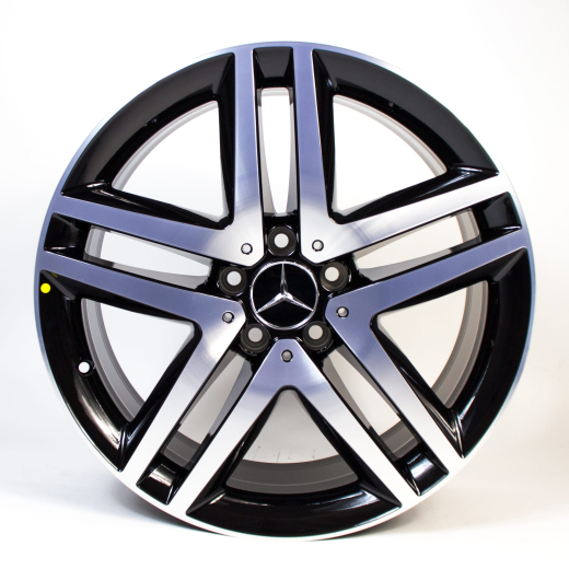 Set di 5 doppie razze V-Klasse BR447 nero Original Mercedes-Benz da 19 pollici | A44740145007X23-Satz