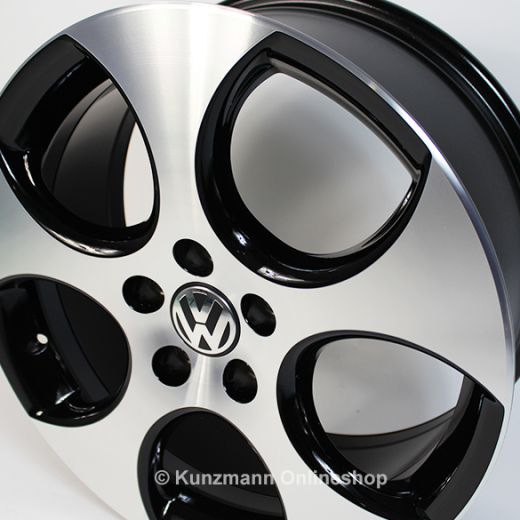 Set di cerchi Volkswagen Detroit design a 5 razze 17 pollici | Polo 6R  | Polo-6R-Detroit-17-poliert