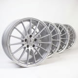 Set di cerchi da 18 pollici a 15 razze vanadiumsilber SL R231 Original Mercedes-Benz