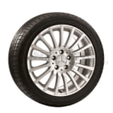 Jantes alu Mercedes-Benz au design 17 branches pour la Mercedes Classe C W204