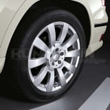 Jantes alu Mercedes-Benz au design à 10 branches pour la Mercedes GLK-Klasse X204