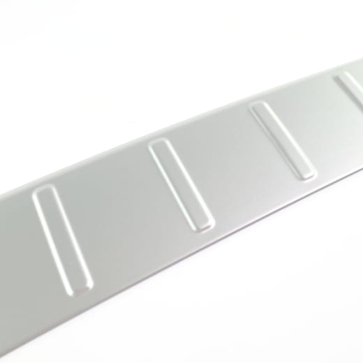 Protezione soglia bagagliaio effetto acciaio inox Passat B8 Original Volkswagen | 3G9061195