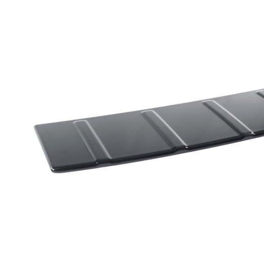 Protezione soglia bagagliaio in plastica Passat B9 nero Original Volkswagen | 3J0061195A