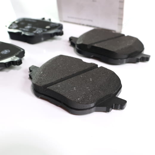 Rear brake pads set GLC Coupé C254 A0004209305 Genuine Mercedes-Benz | A0004209305-C254