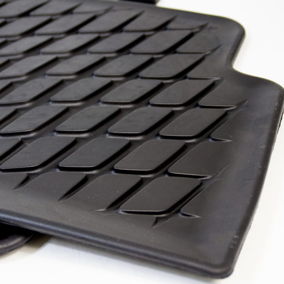 Vloermattenbakken EQA H243 achterzijde Origineel Mercedes-B  | A2436809200 9051