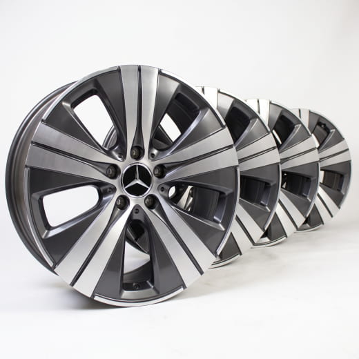 Set di cerchi 17 pollici Classe C S206 Mercedes-Benz | A2064014100 7X23-S206