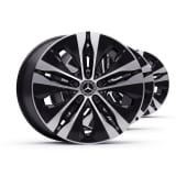 Set di cerchi da 18 pollici Classe C 206 a 5 doppie razze nero originale Mercedes-Benz