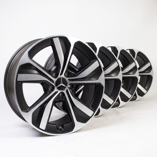 Set cerchi 18 pollici CLE C236 coupé nero Original Mercedes-Benz | A2364011600 7X23-C236