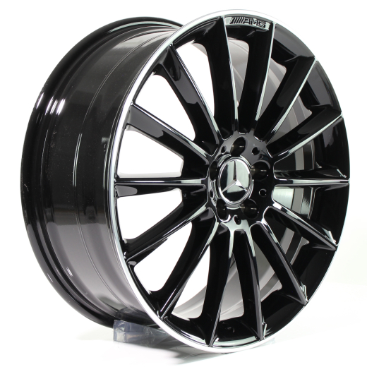 Set di cerchi AMG 20 pollici Classe E Night Edition | A2134012200/2300-7X72