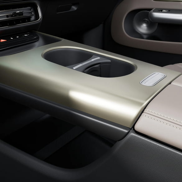 Sierelement middenconsole CLA C178 eloxaloptiek goud | A1746801002-C178