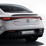 Stella Mercedes cromata nera portellone EQE V295 Mercedes-Benz
