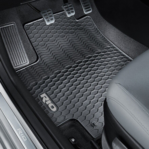 Tapis de sol en caoutchouc Kia Rio YB noir 4 pièces original Kia | H8131ADE00GR