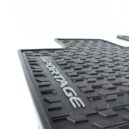Tapis de sol en caoutchouc Kia Sportage NQ5 noir 4 pièces Original Kia | CJ131ADE00