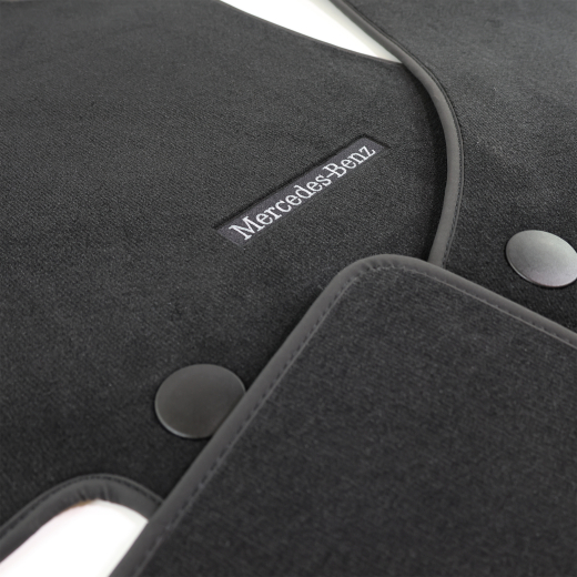 Tapis de sol en velours Classe E S214 modèle T 4 pièces noir original Mercedes-Benz | A2146808803 9J74-S214