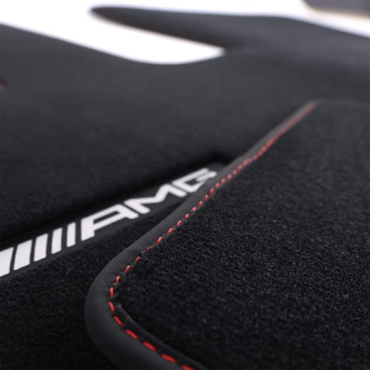 Tapis de sol en velours AMG G-Klasse W465 noir SL rouge, 4 pièces, original Mercedes-Benz | A4656806301 3D16