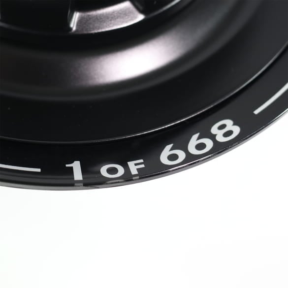 AMG wheel hub cover 1 of 668 Forged rims Hub cover Original Mercedes-Benz | A0004005700 9Z31-B AMG wheel hub cover 1 of 668 Forged rims Hub cover Original Mercedes-Benz | A0004005700 9Z31-B