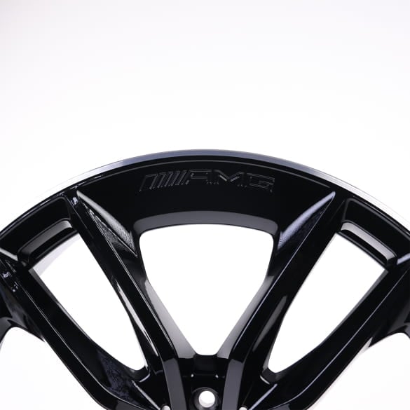 AMG 22 inch wheels GLE 167 black 5-double-spoke Genuine Mercedes-AMG | A16740136/3700-7X72 AMG 22 inch wheels GLE 167 black 5-double-spoke Genuine Mercedes-AMG | A16740136/3700-7X72