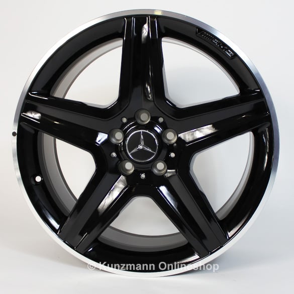 AMG 19-inch light alloy wheel set Mercedes-Benz GLA X156 5-spoke wheel black / polished