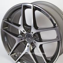 AMG 5-twin-spoke rim set 19 inch GLA X156 Genuine Mercedes-Benz | A15640130007X21-AMG-Satz