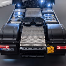 Treeplank achter zadelkoppeling Origineel Mercedes-Benz | B67520390