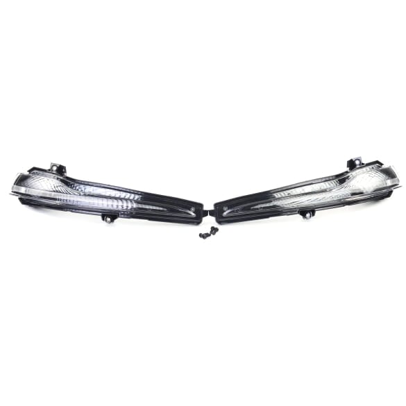Indicator light exterior mirror black darkened Night Package C-Class A205 | A0999067101/7201-A205 Indicator light exterior mirror black darkened Night Package C-Class A205 | A0999067101/7201-A205