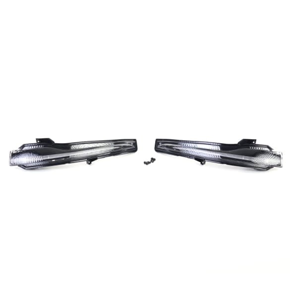 Indicator light exterior mirror black darkened Night Package C-Class A205 | A0999067101/7201-A205 Indicator light exterior mirror black darkened Night Package C-Class A205 | A0999067101/7201-A205