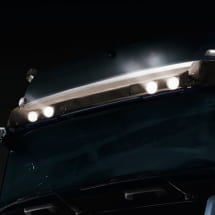 Sonnenblende mit Scheinwerfern Actros 5 Original Mercedes-Benz | Actros5Sonnenblende