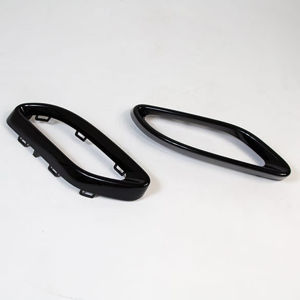 schwarze Auspuffblenden A-Klasse W177 Edition One Original Mercedes-Benz | W177-Edition-One-Auspuff schwarze Auspuffblenden A-Klasse W177 Edition One Original Mercedes-Benz | W177-Edition-One-Auspuff