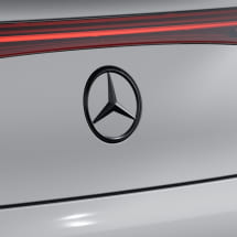 Schwarzer Mercedes Stern Heckklappe EQE V295 Mercedes-Benz | EQE-V295-Stern-Heck