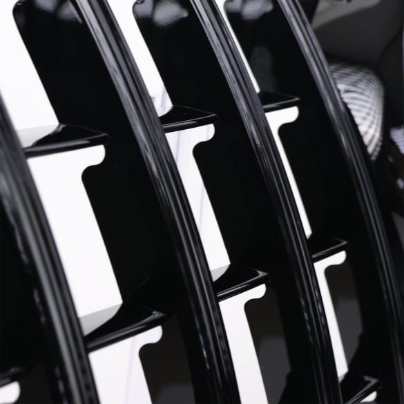 Panamericana Kühlergrill V-Klasse W447 MoPf 1 schwarz CHROMETEC | V-447-PA-KG-FL-S