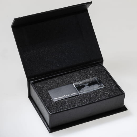 USB stick 16 GB 300 SL illuminated Genuine Mercedes-Benz | B66057304