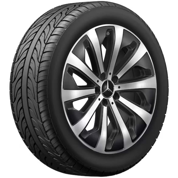 Velgen GLA H247 19 inch zwart Original Mercedes-Benz | A2474013100 7X23-H247