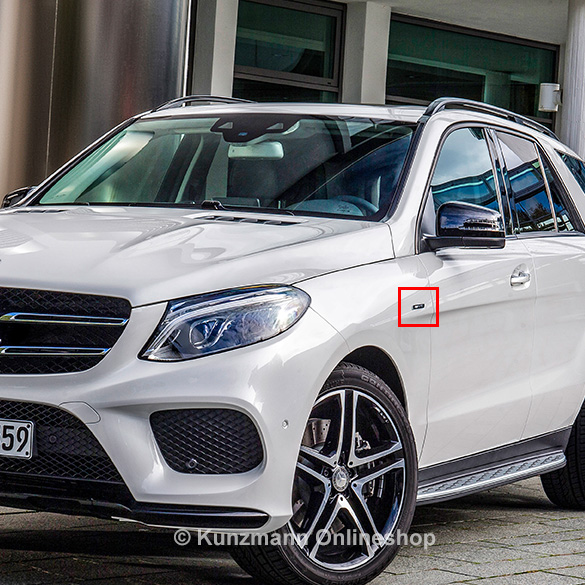 AMG-logo voor spatscherm GLE SUV W166 Original Mercedes-Benz | A2928173500-W166