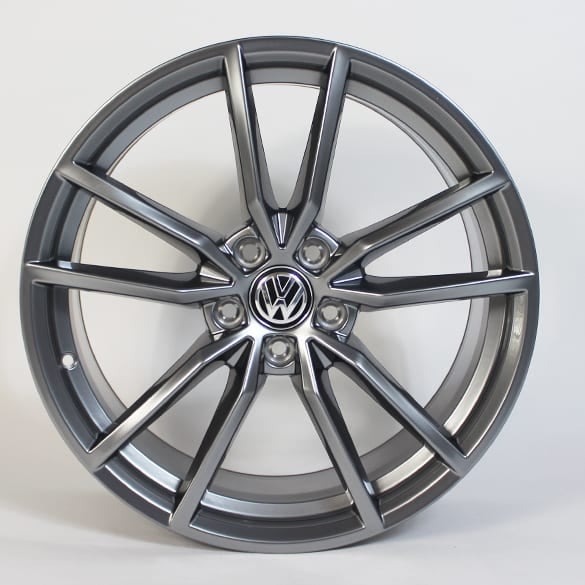 Volkswagen 5-spoke R light-alloy wheel set Pretoria | 19 inch | VW Golf 7 VII | Golf7-Pretoria-19-R Volkswagen 5-spoke R light-alloy wheel set Pretoria | 19 inch | VW Golf 7 VII | Golf7-Pretoria-19-R