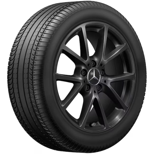 Zomerbanden 17 inch CLA EQ C174 10-spaken zwart Michelin | Q44024151018A/19A-C174